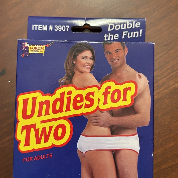 Undies for Two - Picture 2 of 4